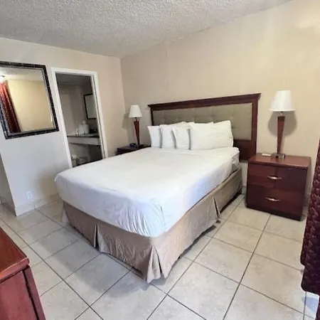 Clearwater Suites